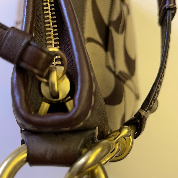 COACH SIGNATURE C’S SHOULDER BAG L0726-11957 - Picture 7 of 12